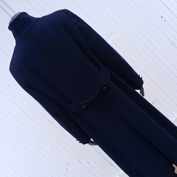 FORECASTER OF BOSTON ⁰ VINTAGE PURE WOOL DOUBLE BREASTED FULL LENGTH COAT - Picture 9 of 17